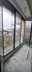 پنجره آلومینیومی در چیتگر: کیفیت و طراحی با گروه مهندسی آسمان