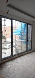 پنجره لولایی دو حالته در تهران – کیفیت و نوآوری با گروه مهندسی آسمان